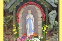 2010_16 - Panenka Marie ve skale.indd